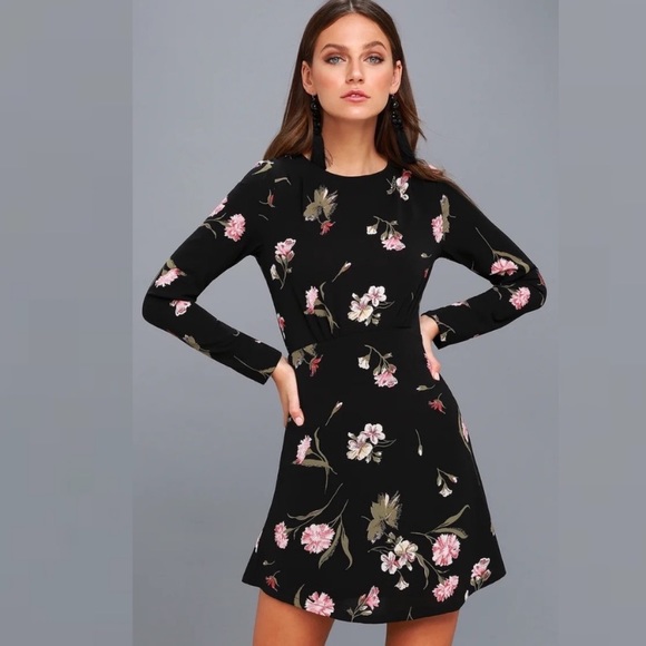 Lulus Dresses & Skirts - Lulu’s Kiefer Black floral minidress Size Small